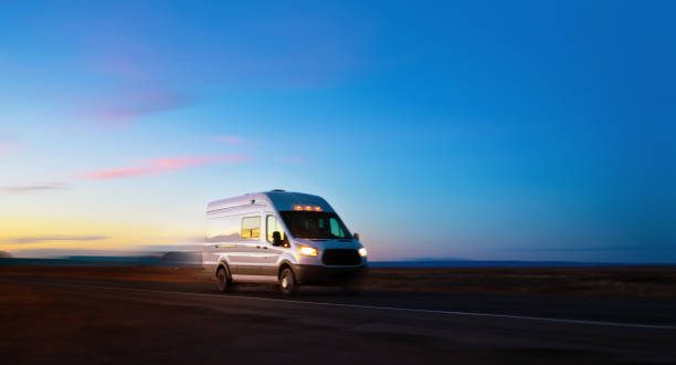 Image of a fast moving delivery van with a Husqui Review from a Husqui customer detailing a positive Husqui delivery service.